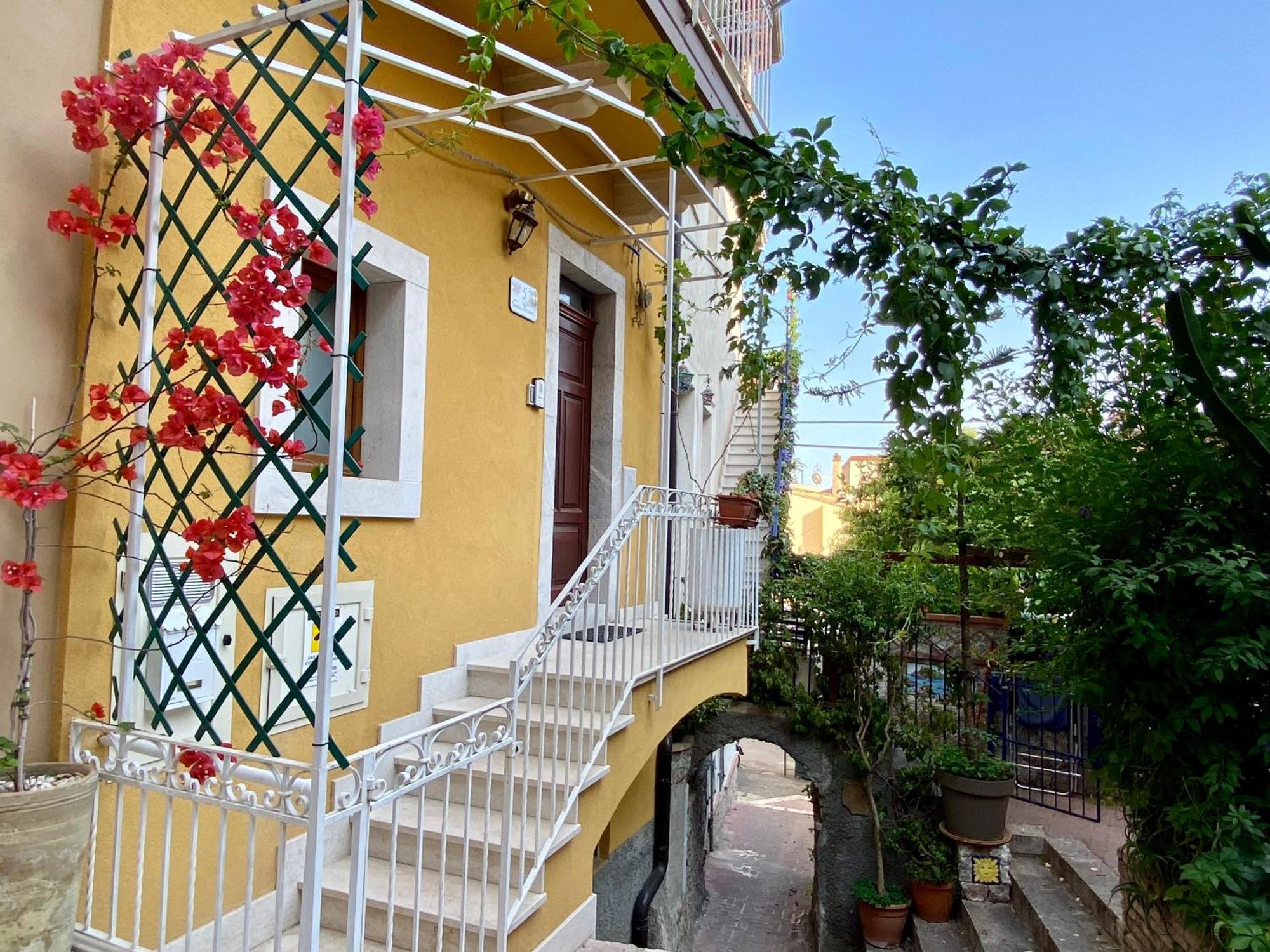 Casa Ferrara Ξενοδοχείο Ταορμίνα Εξωτερικό φωτογραφία