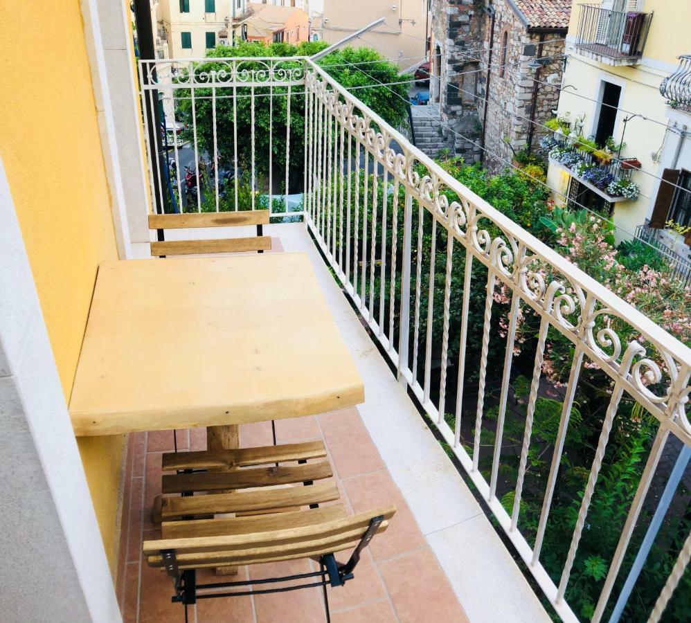 Casa Ferrara Ξενοδοχείο Ταορμίνα Εξωτερικό φωτογραφία